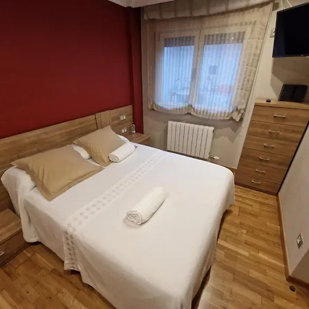 Bouzas. Garaje Con Cargador V.e. * 比戈